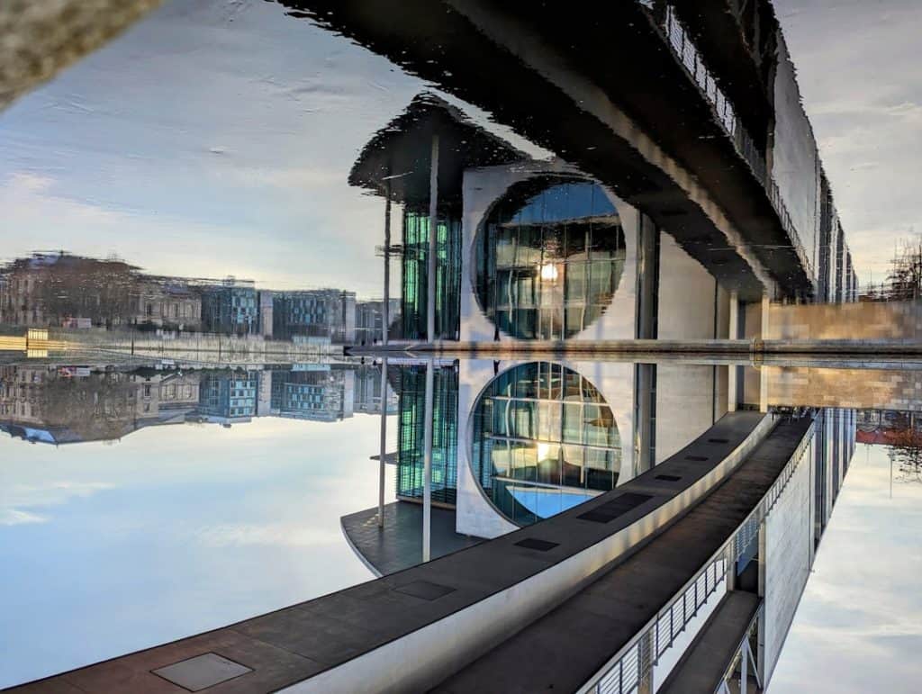 Photo Optical illusion